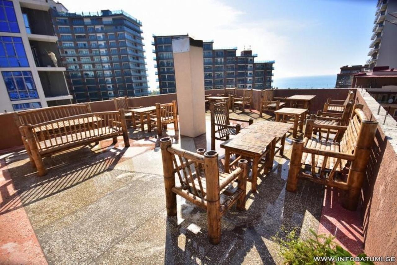 Hotel Batumi Inn Exterior photo